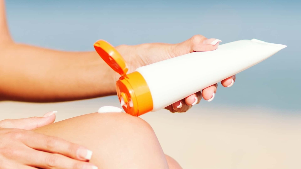 Thoa kem chống nắng đúng thời điểm 